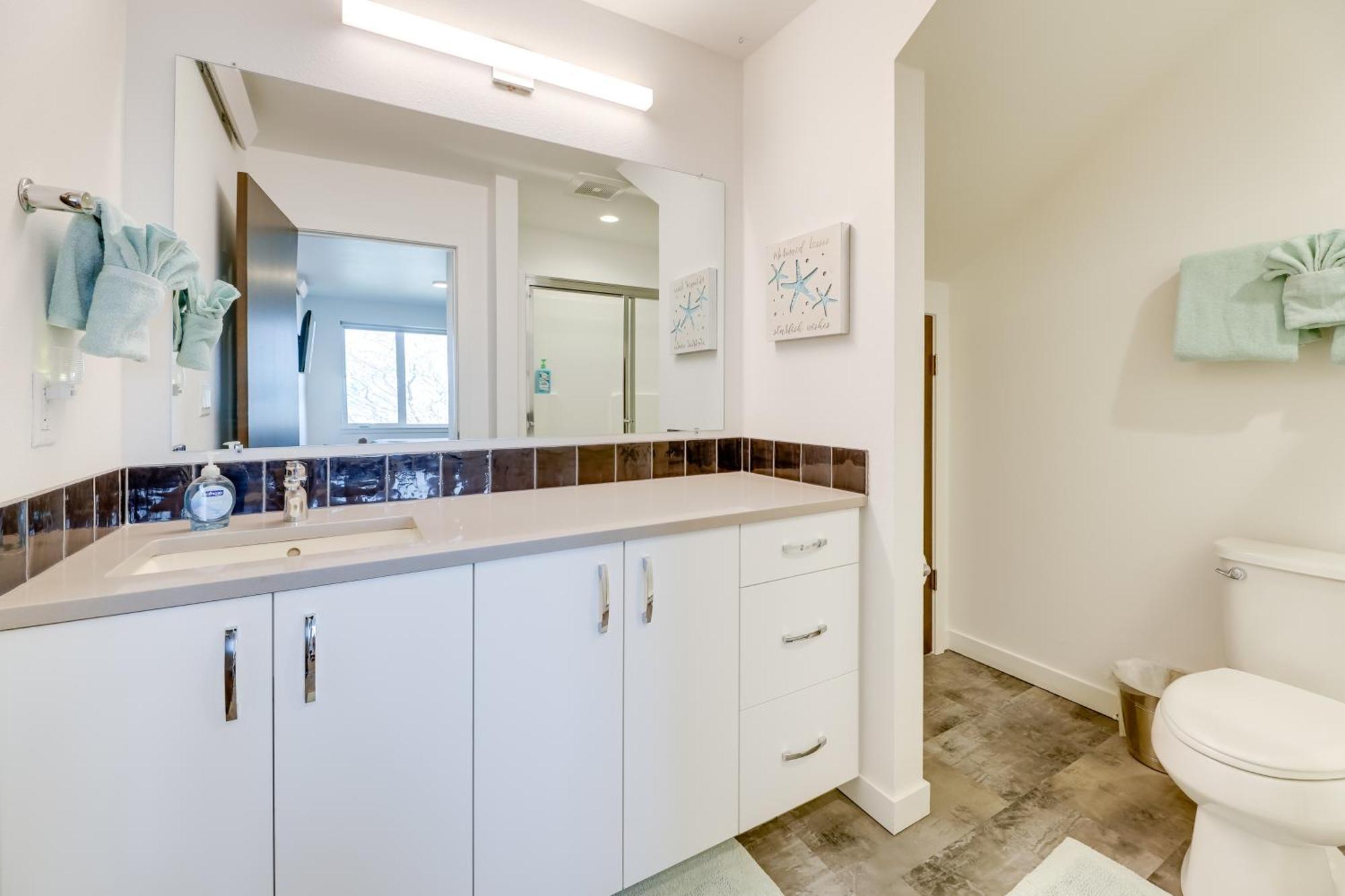 Scenic Depoe Bay Townhome With Deck Less Than 1 Mi To Parks! Экстерьер фото