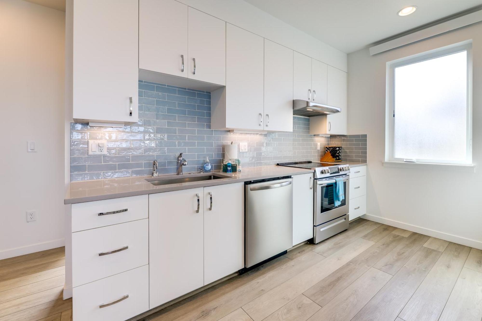 Scenic Depoe Bay Townhome With Deck Less Than 1 Mi To Parks! Экстерьер фото